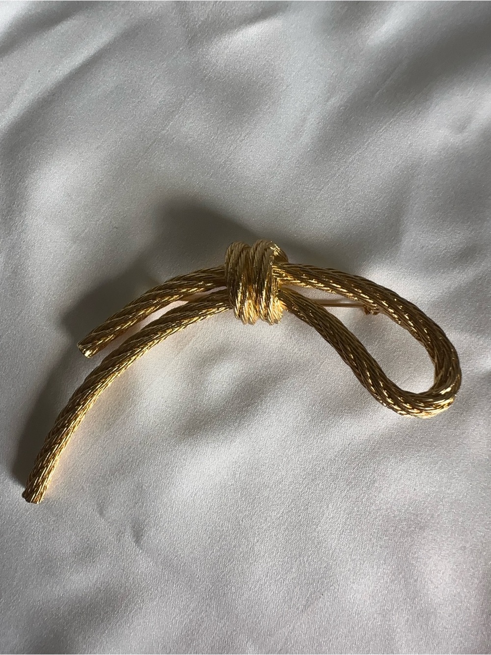 Vintage Christian Dior Gold Tone Rope Knot Brooch Pin 1980s Textured Runway